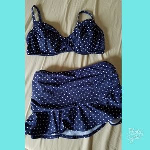 Retro looking polka dot 2 pc bikini sz 12